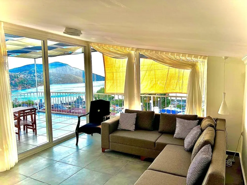 Калкан: Modern Flat Near Kalkan Public Beach With Terrace