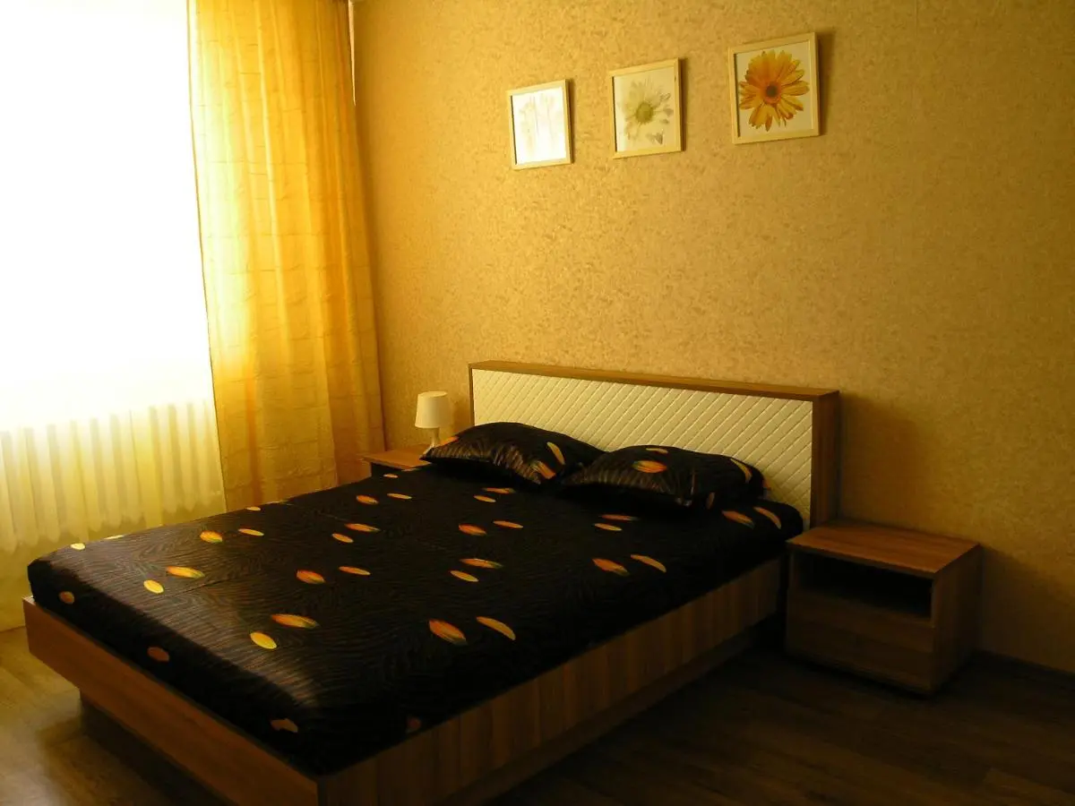 Ульяновск: Apartments on Buinskiy 1