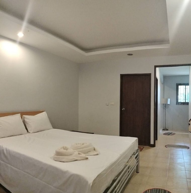 Ланта: lanta villa sunset sea view