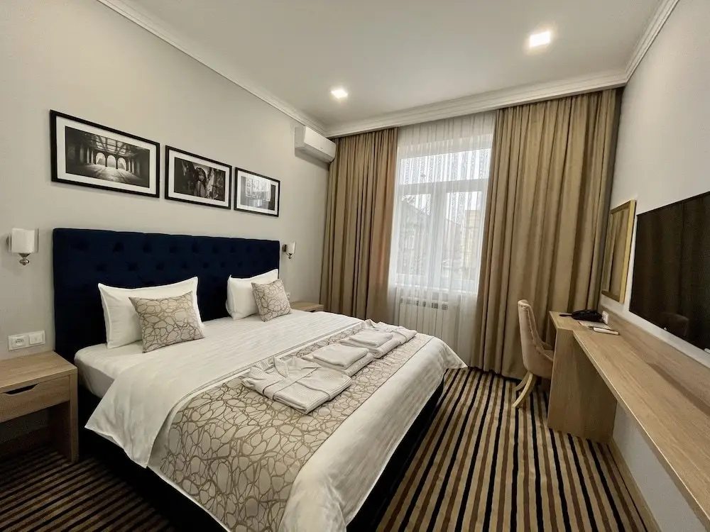 Ташкент: Bristol Hotel Tashkent