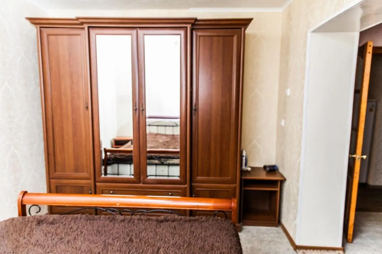 Ульяновск: Apartments on Lenina 93