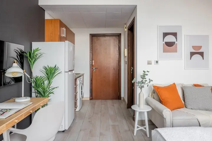 Дубай: Апартаменты Furnished Studio with Burj Khalifa View | Pool, Gym