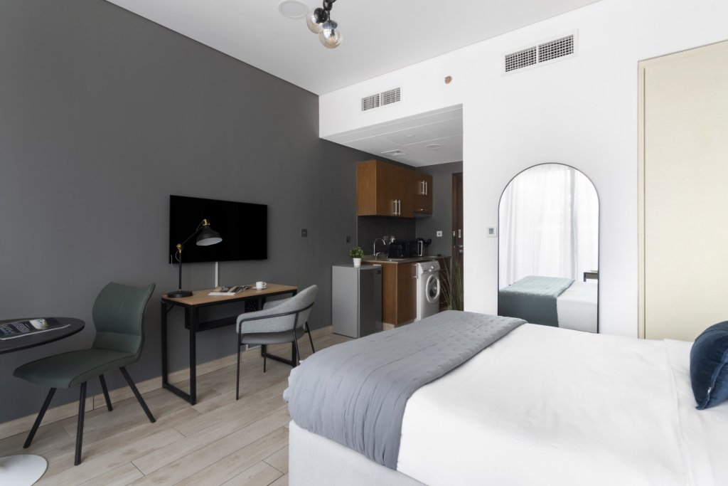 Дубай: Апартаменты Stylish DIFC Studio with Balcony | Pool, Gym