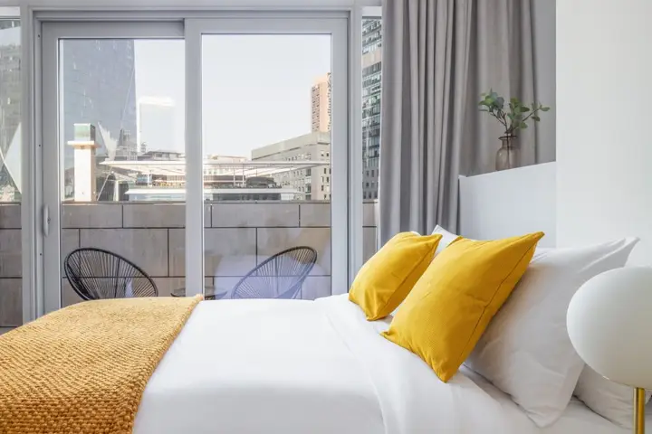 Дубай: Апартаменты Modern Studio in DIFC Iconic Tower | Pool, Gym