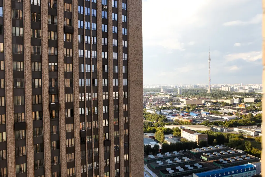 Москва: Апартаменты 3 В 46ти Этажном Небоскребе