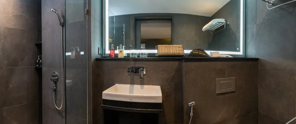 Бангкок: The Ember Hotel
