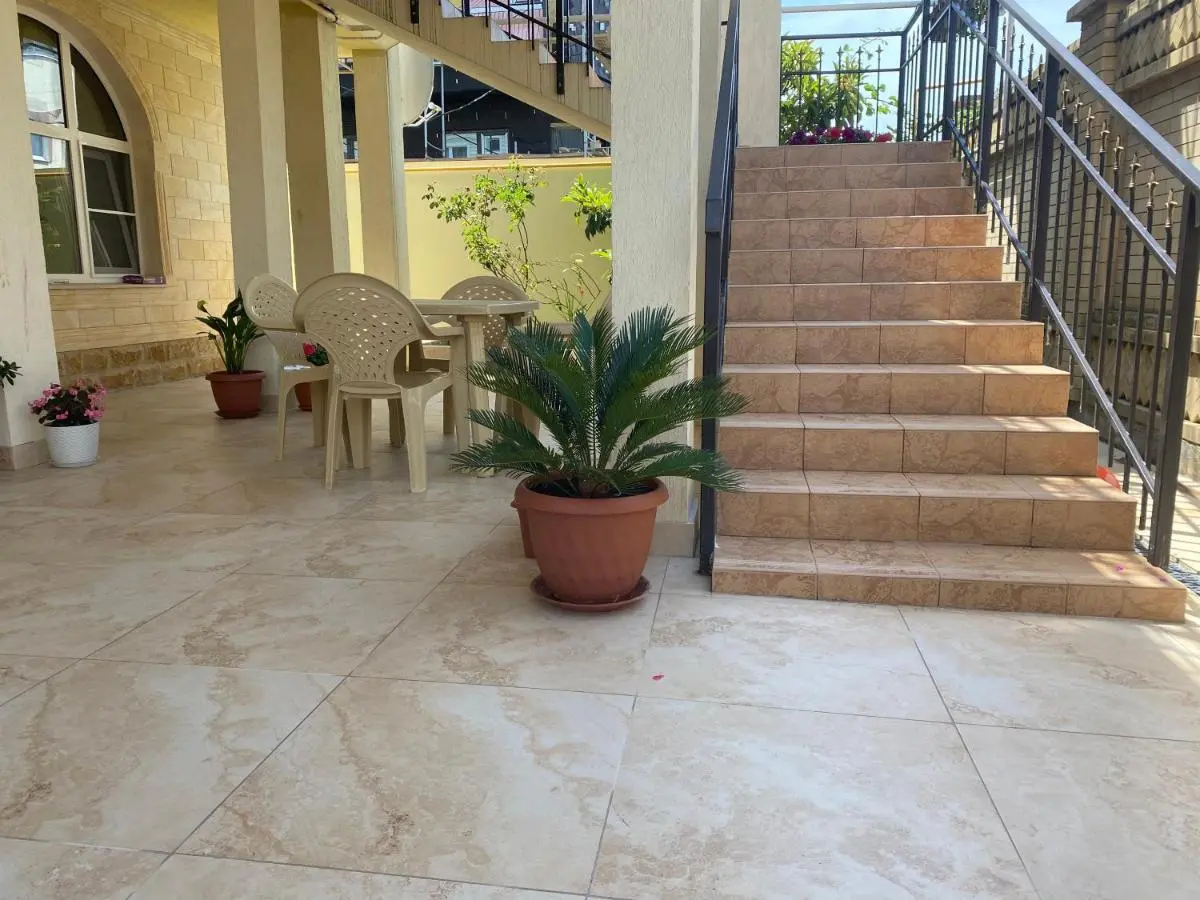 Красная Поляна: On Ivoviy Guest House