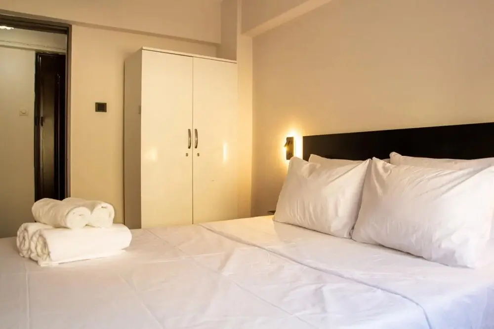 Измир: Vibrant and Central Flat Near Kordon in Alsancak