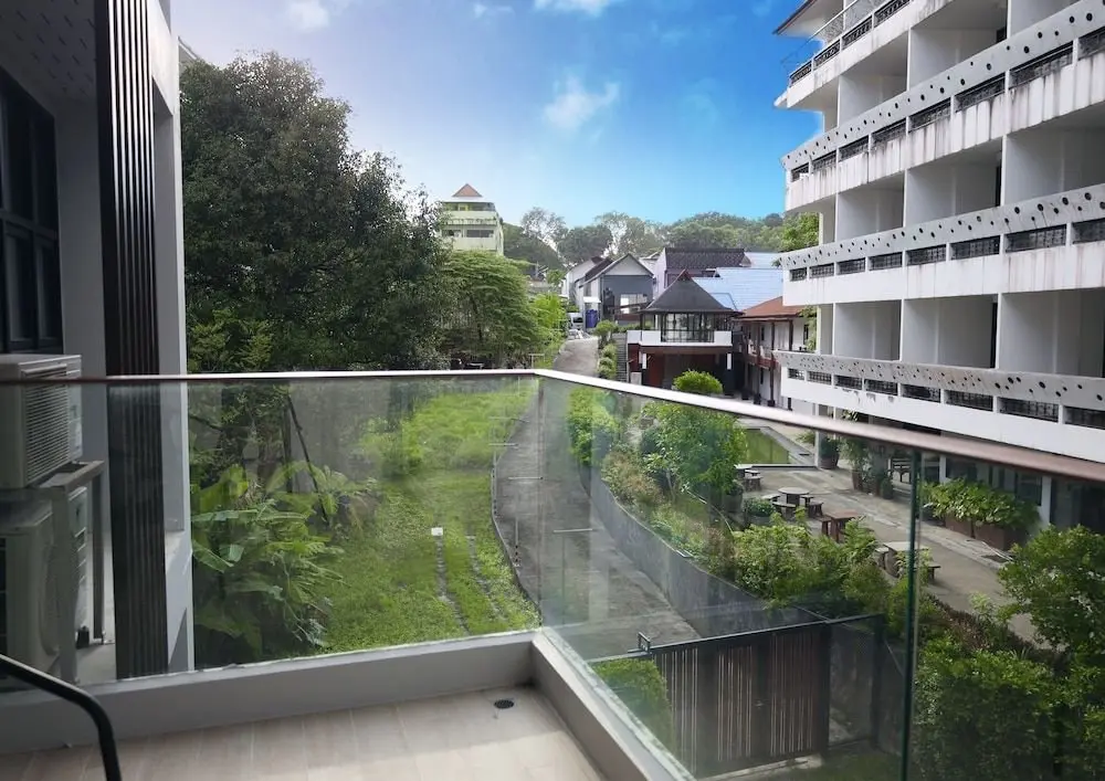Тхаланг: Palmyrah Surin Condominium by Space