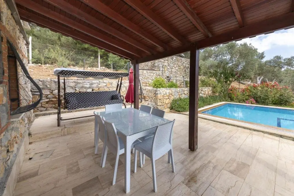 Милас: Splendid Villa Surrounded by Nature Near Milas-bodrum Airport