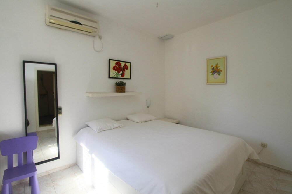 Чешме: Vibrant Flat With Sea View Near Sea In Cesme