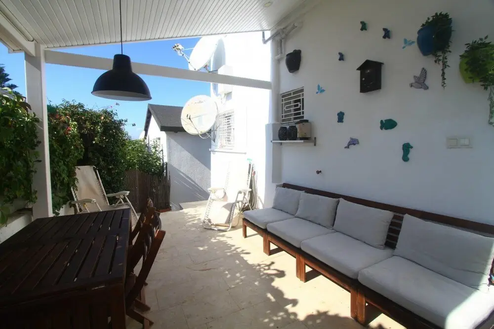 Чешме: Vibrant Flat With Sea View Near Sea In Cesme