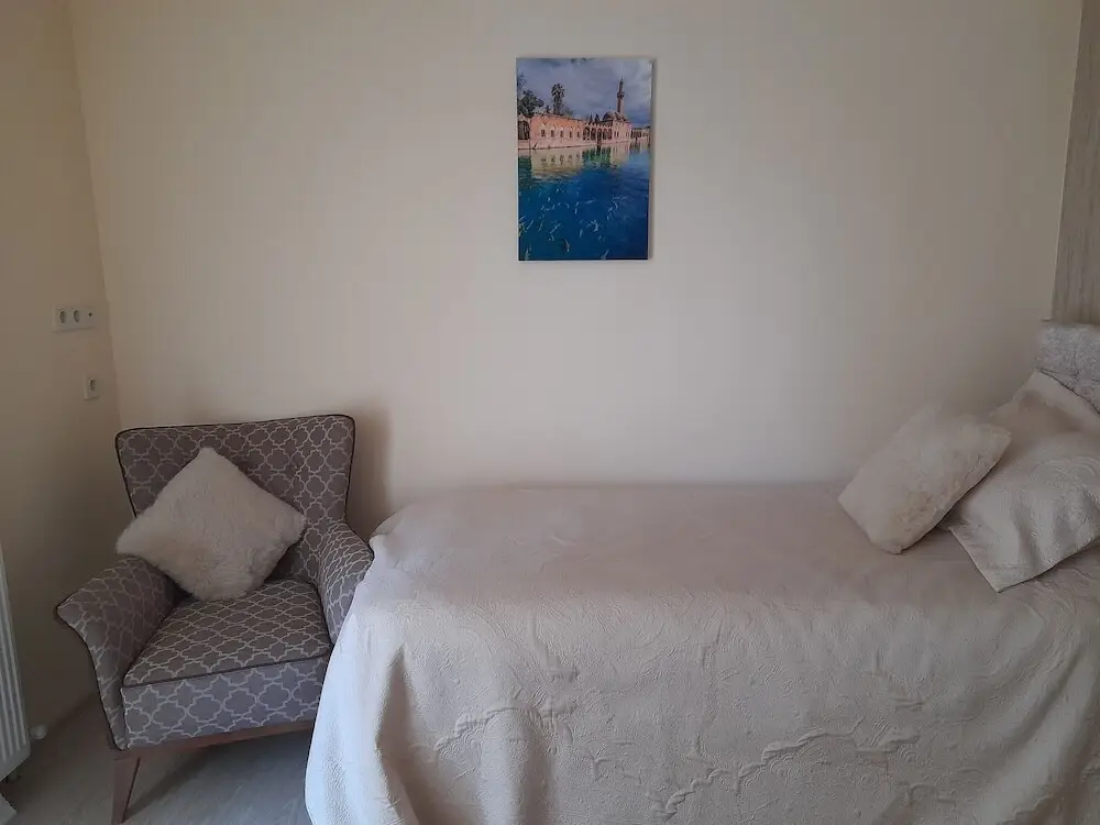 Инегол: Turkish Retreat