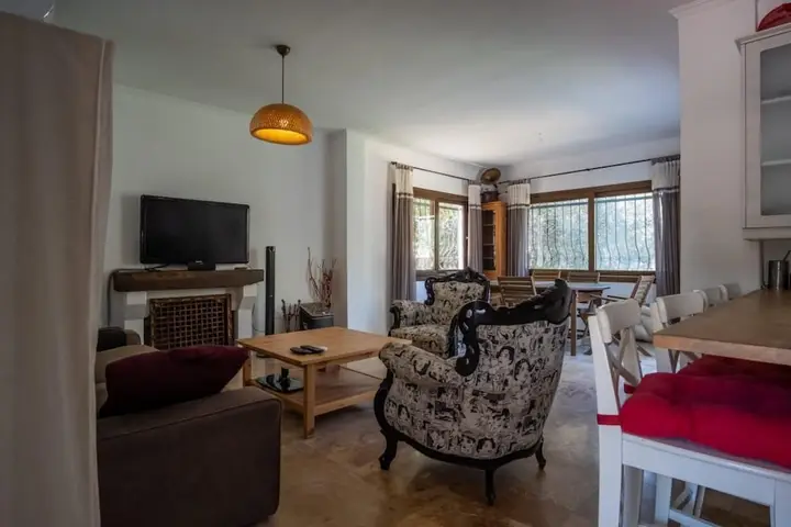 Торба: Refreshing Home With Garden in Torba Bodrum