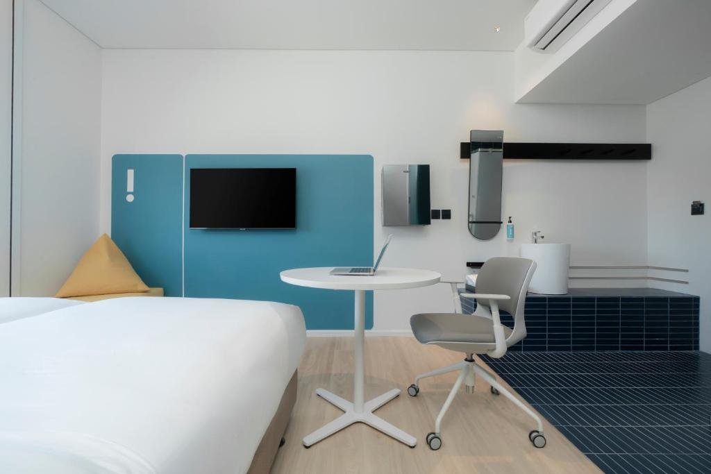 GO Hotel Bowin at Robinson Lifestyle — фото 1