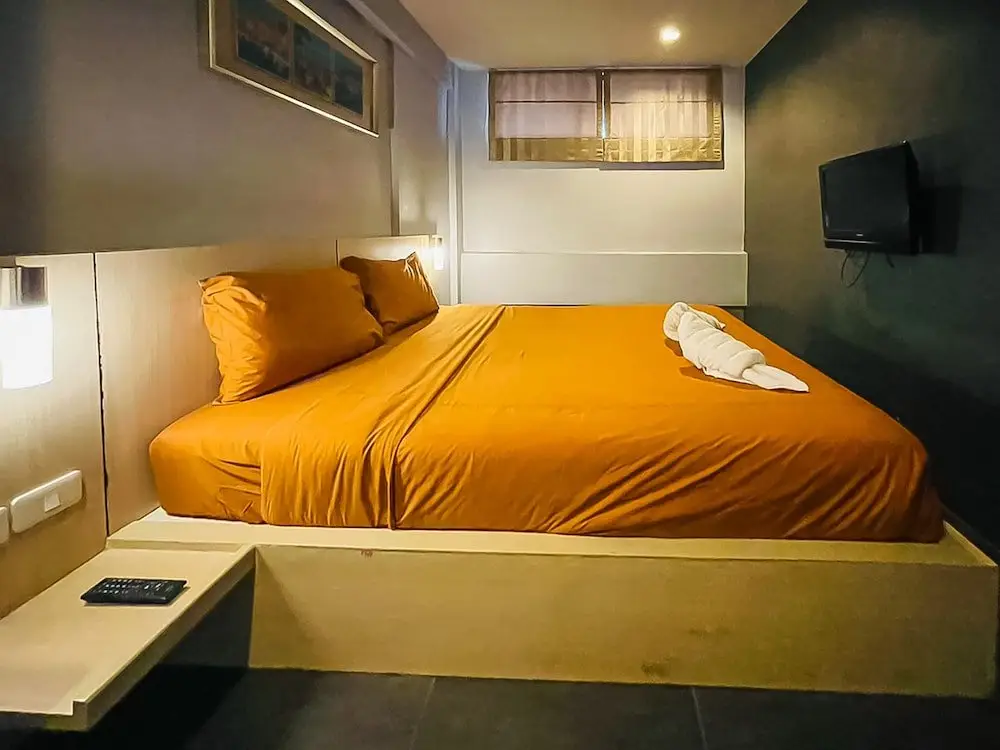 Муанг: Rabbitel Phuket