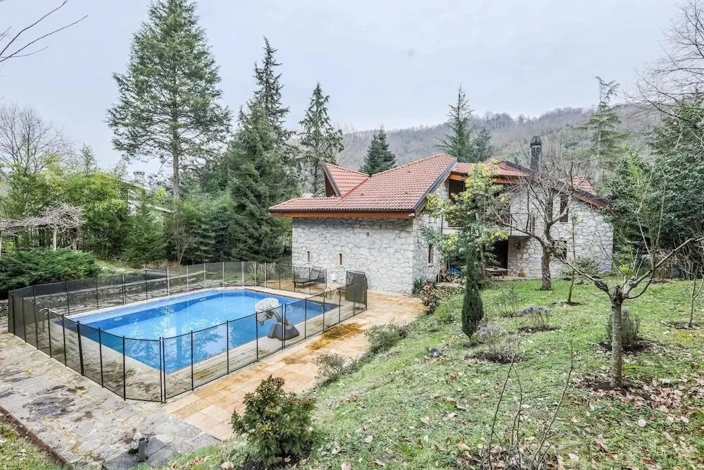 Spacious Private Villa With Pool in Sile — фото 1