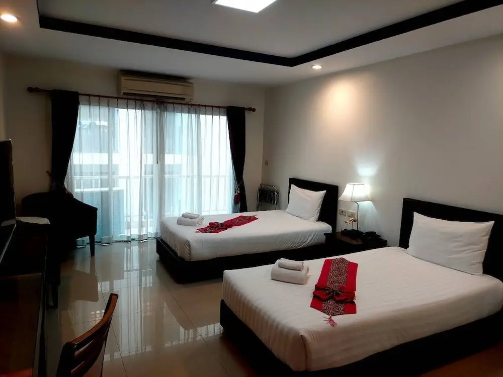 Паттайя: Soi 2 inn Pattaya