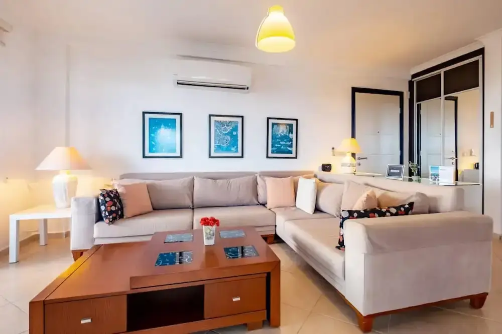 Тургутрейс: Cozy Flat With Sea View and Shared Pool in Bodrum