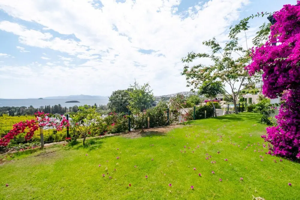 Тургутрейс: Flat With Sea View and Shared Pool in Bodrum