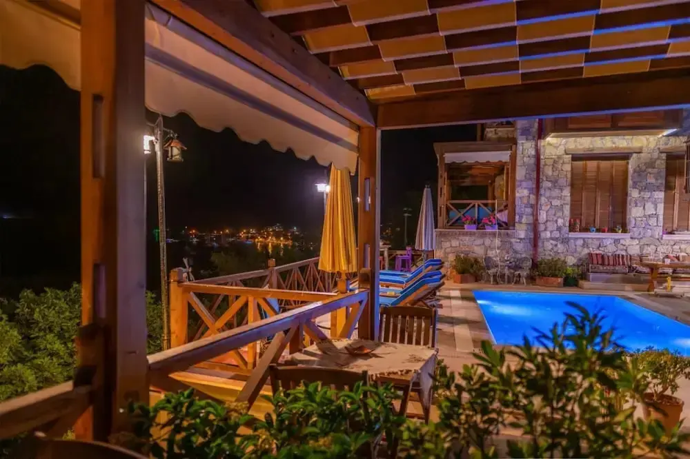 Селимийе: Chic Room With Mesmerizing View in Selimiye
