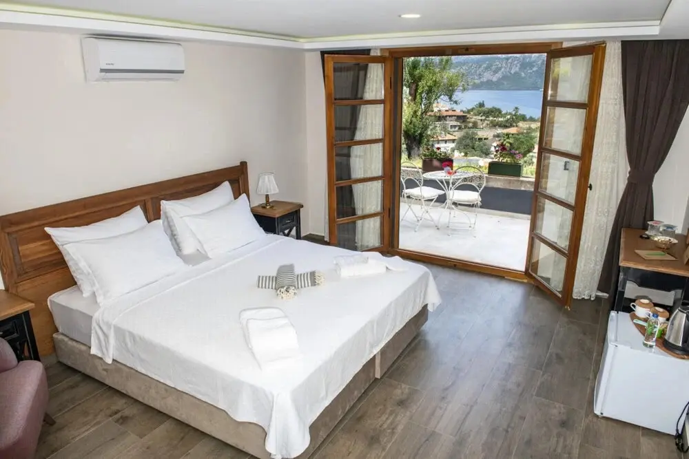 Селимийе: Chic Room With Mesmerizing View in Selimiye