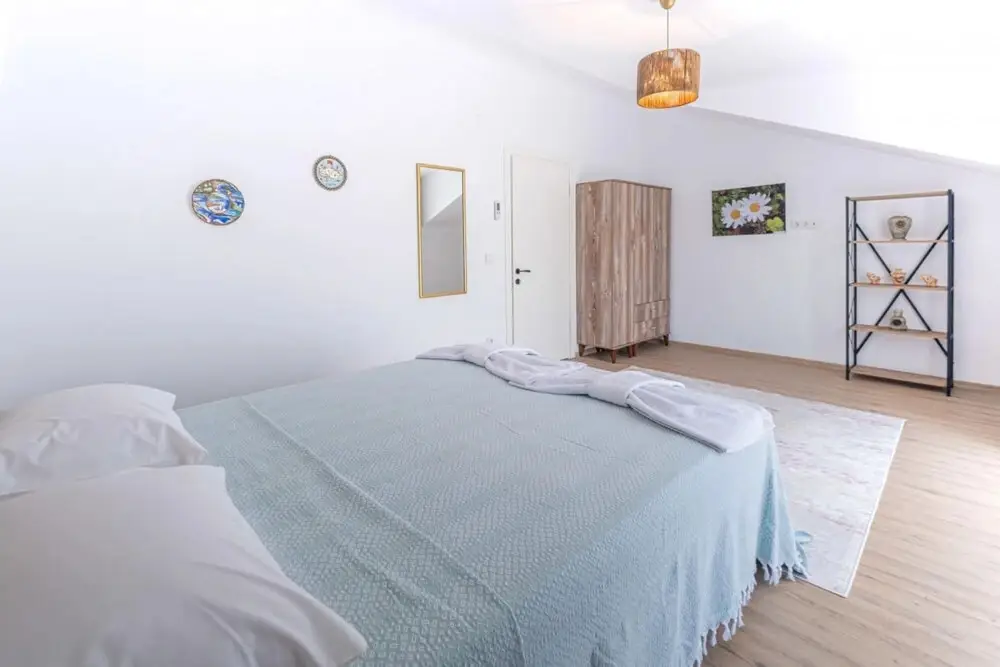 Тургутрейс: Central Villa Near Sea With Balcony in Fethiye