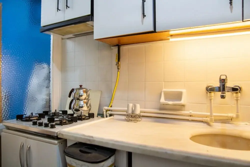 Измир: Colorful Home Near Popular Attractions in Konak