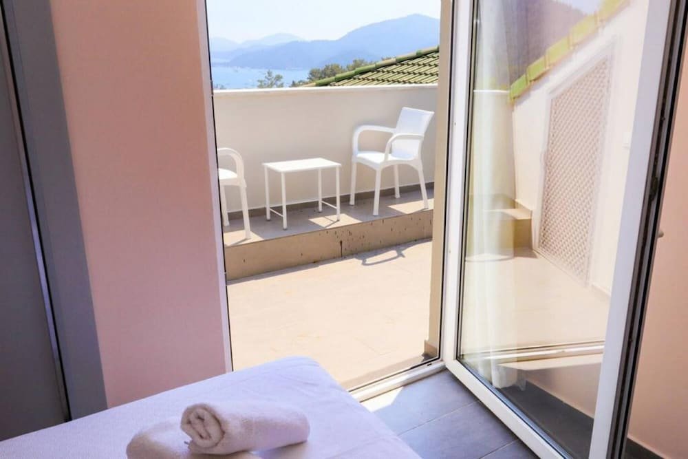 Фетхие: Peaceful Duplex With Splendid View in Gocek