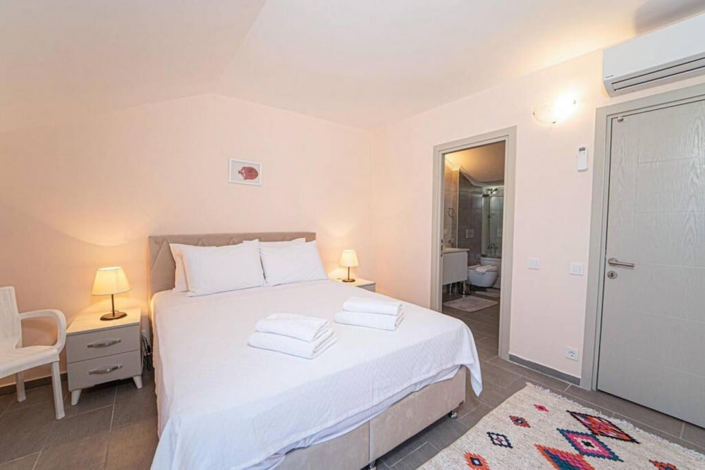Фетхие: Peaceful Duplex With Splendid View in Gocek