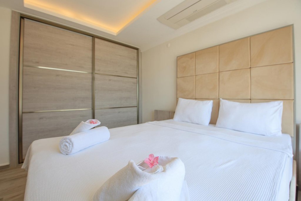 Фетхие: Orka World Villa 2 in Oludeniz