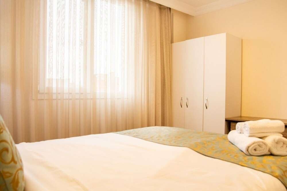 Измир: Colorful and Central Flat Near Kulturpark Izmir