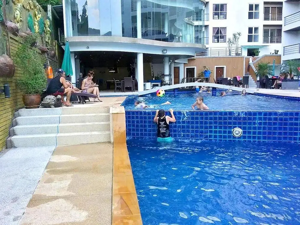 Кату: Beststayinphuket Poolview