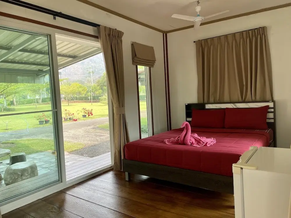 Канчанабури: Baan Apa Erawan Resort