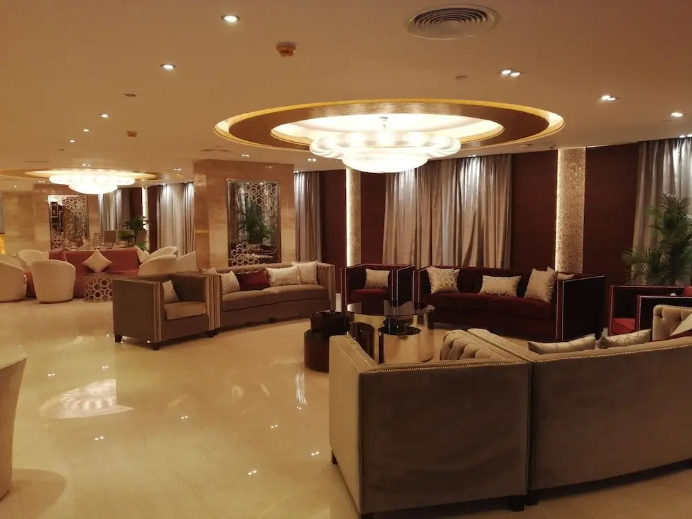 Cairo Taj Dokki Hotels & Suites — фото 1
