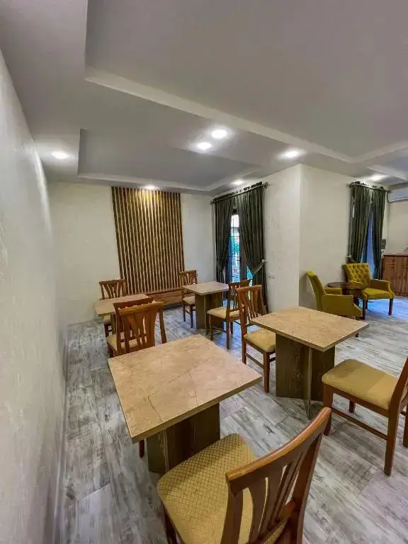 Самарканд: East House Hotel