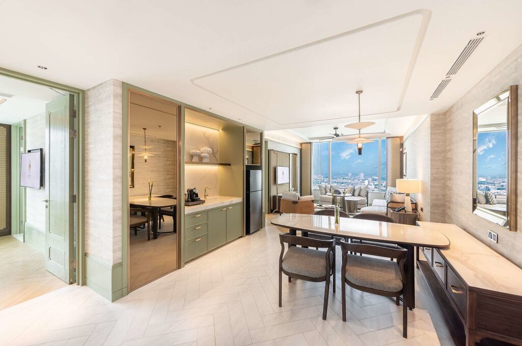 Бангкок: Eastin Grand Hotel Phayathai
