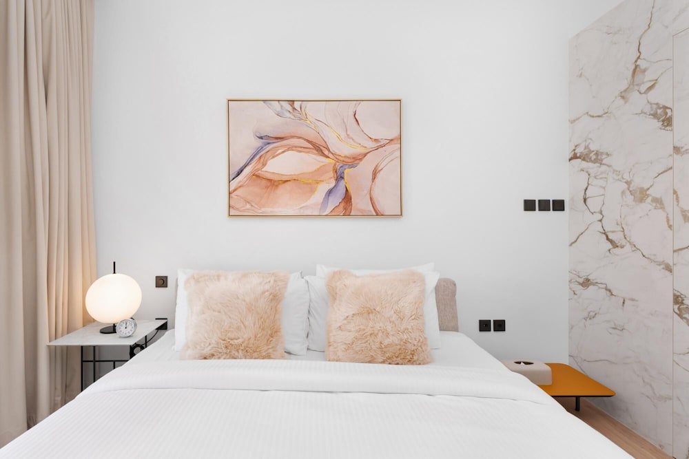 Дубай: Deluxe 3BR Apt w Dubai Marina Vws Beach Access
