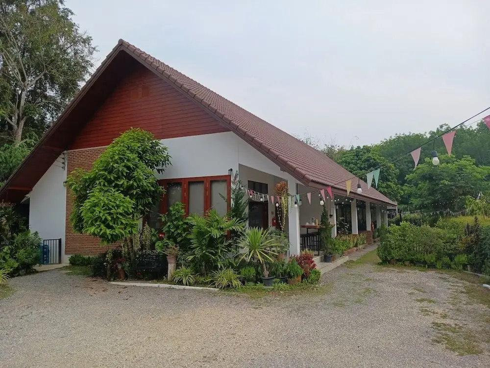 Чианграй: CoZy House Chiangrai