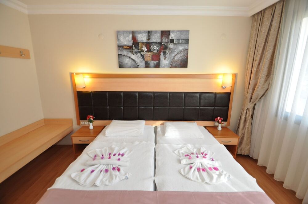 Мармарис: EcemHotel