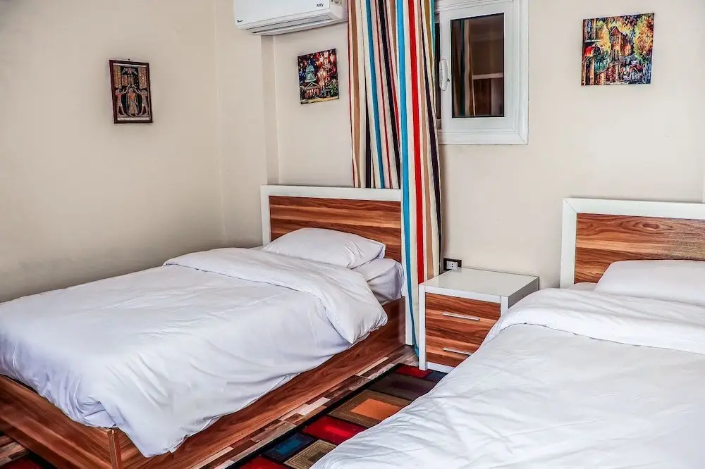 Гиза: Grand Pyramids Motel