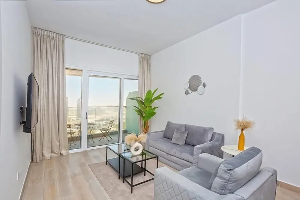 Дубай: Guest and Co - Enchanting Vistas From This Fancy Apartment in JVC