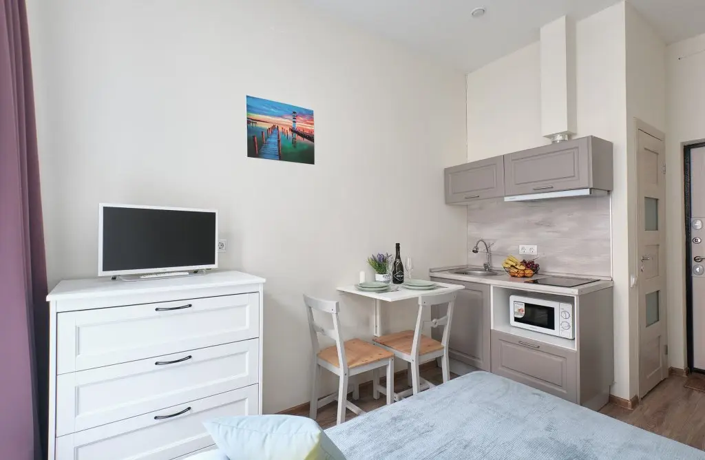 Санкт-Петербург: Studiya Lodging House