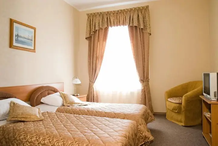 Санкт-Петербург: Меблированные комнаты Невский Inn
