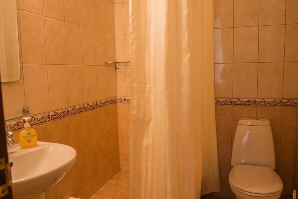 Санкт-Петербург: Меблированные комнаты Невский Inn