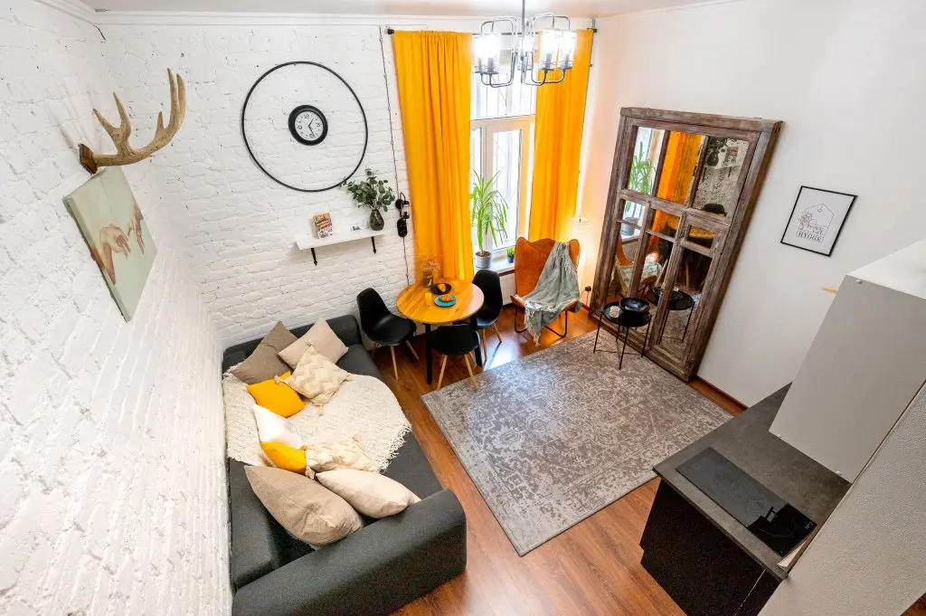 Санкт-Петербург: Апартаменты Studio Loft Belinsky в центре города