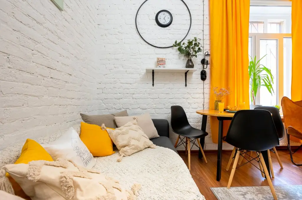 Санкт-Петербург: Апартаменты Studio Loft Belinsky в центре города