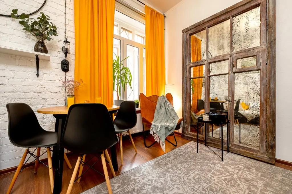 Санкт-Петербург: Апартаменты Studio Loft Belinsky в центре города