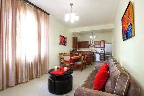 Ереван: Apartment on Nalbandyan Street