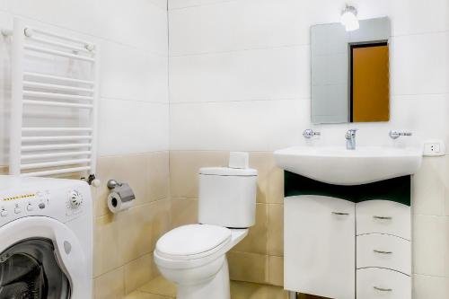 Ереван: Apartment on Nalbandyan Street